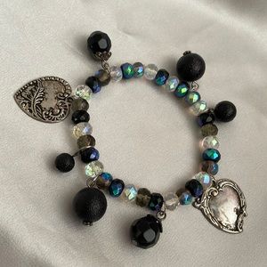 Stretchy beaded bracelet